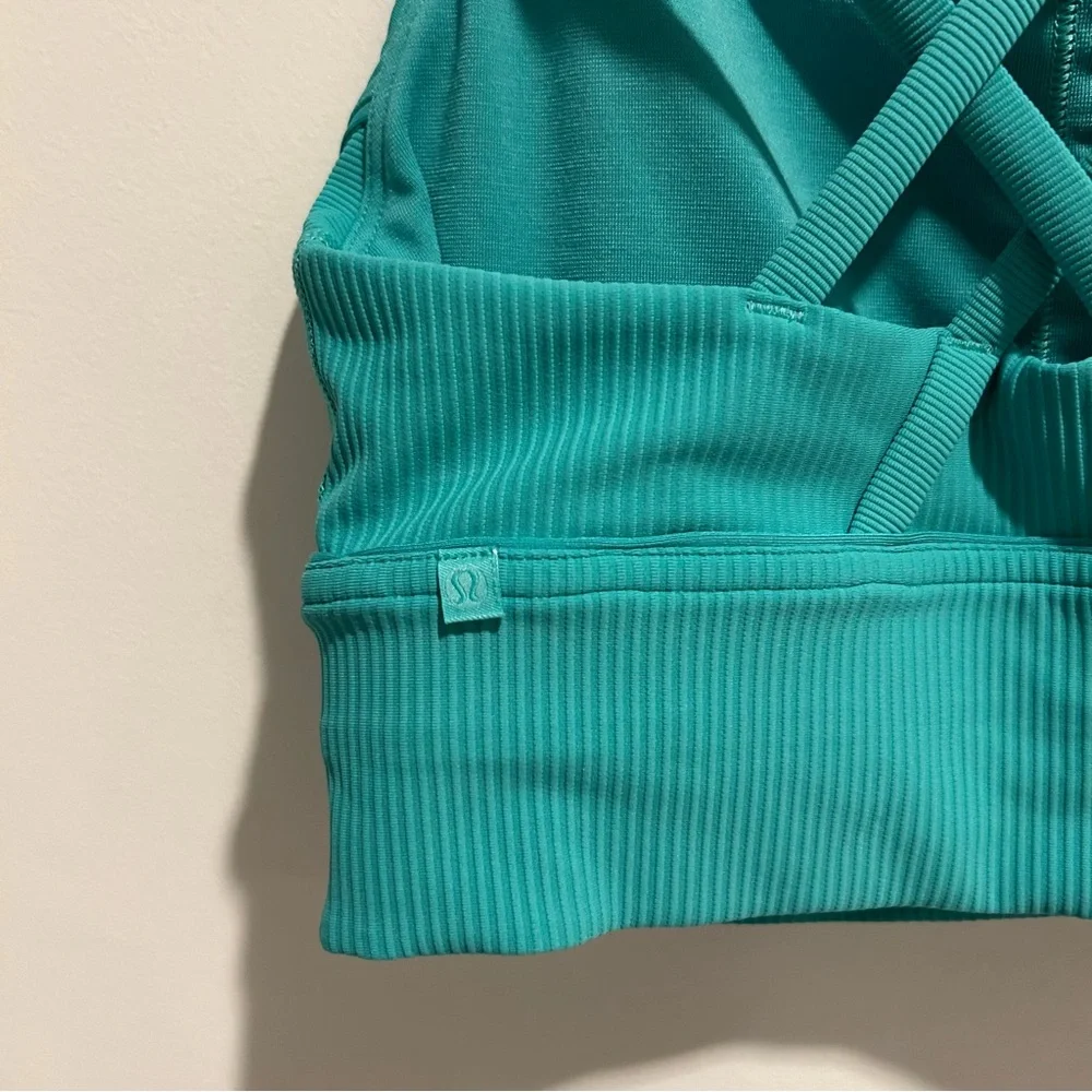 Lululemon Energy Ribbed Longline Bra Medium Support, B-D Cups in Paradise Green
